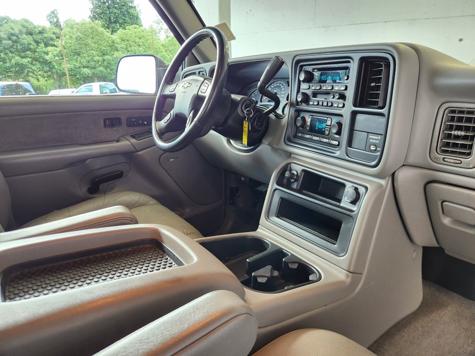 chevrolet silverado 1500 2003 1GCEK19T43E215908 image chevrolet silverado 1500 2003 1GCEK19T43E215908 image